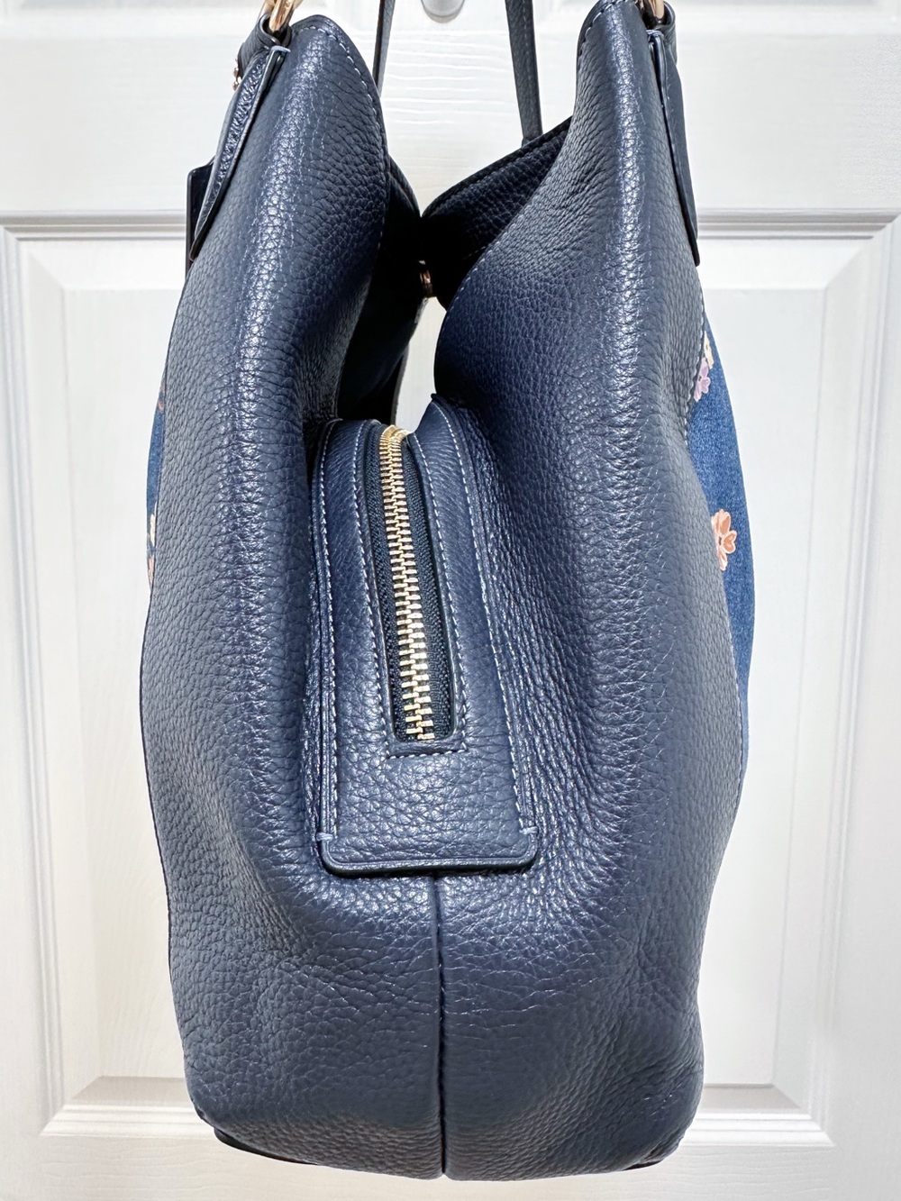 Coach Hallie Shoulder Bag Floral Bouquet Denim Print Navy Leather - Picture 11 of 15
